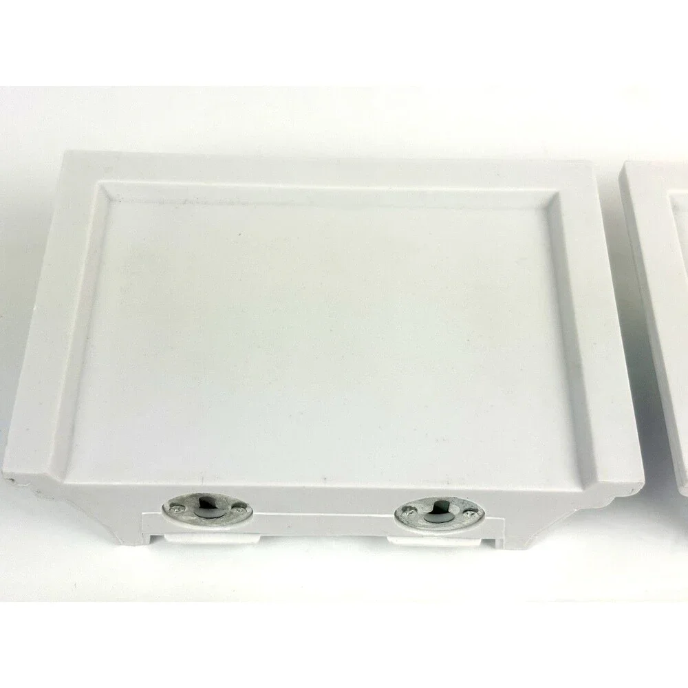 Unbranded set white